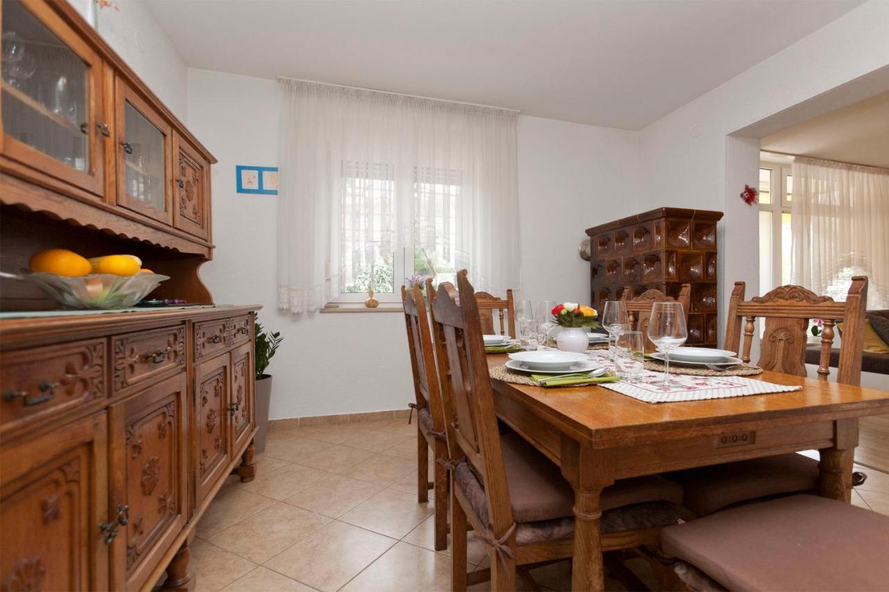 Apartman Nade Pula Ngoại thất bức ảnh