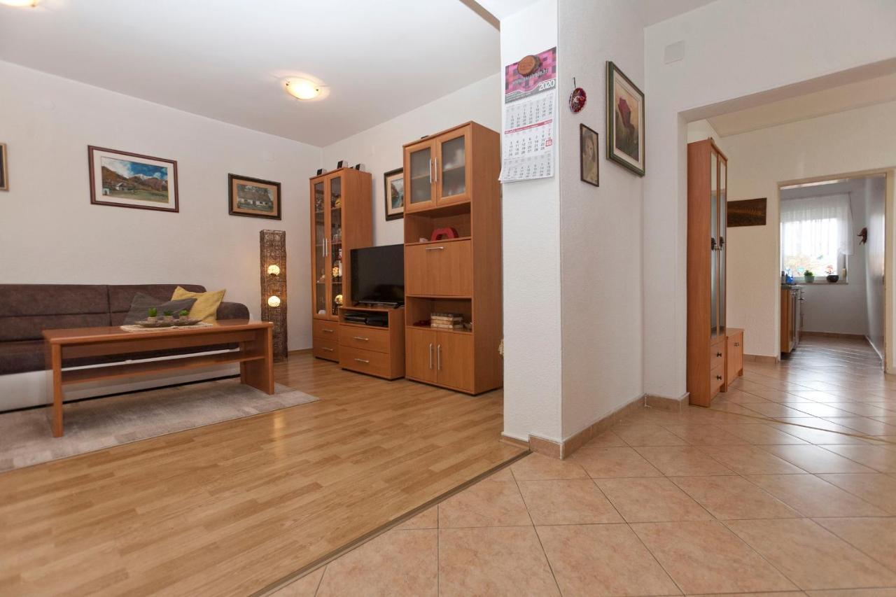 Apartman Nade Pula Ngoại thất bức ảnh
