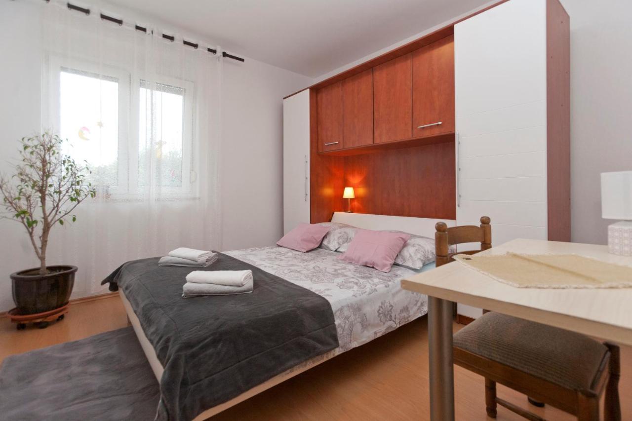 Apartman Nade Pula Ngoại thất bức ảnh