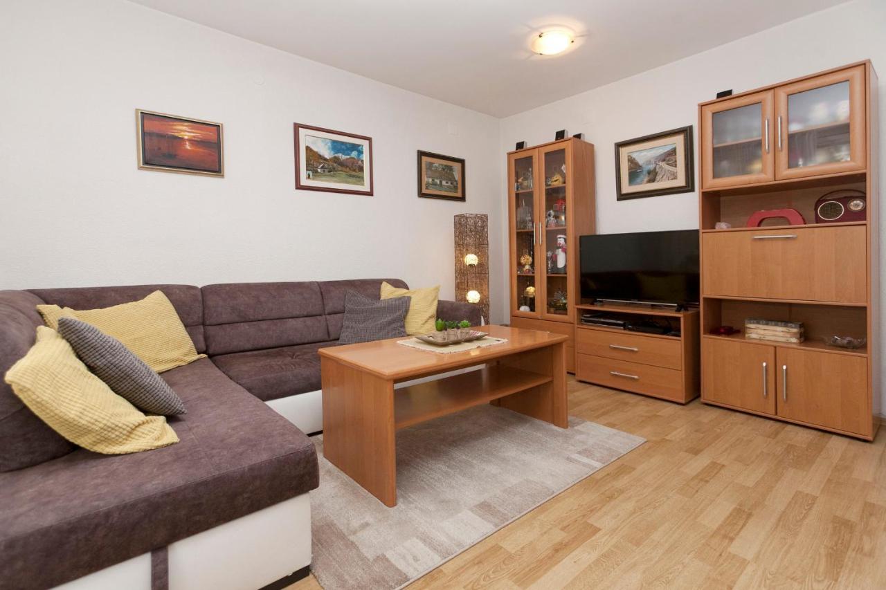 Apartman Nade Pula Ngoại thất bức ảnh