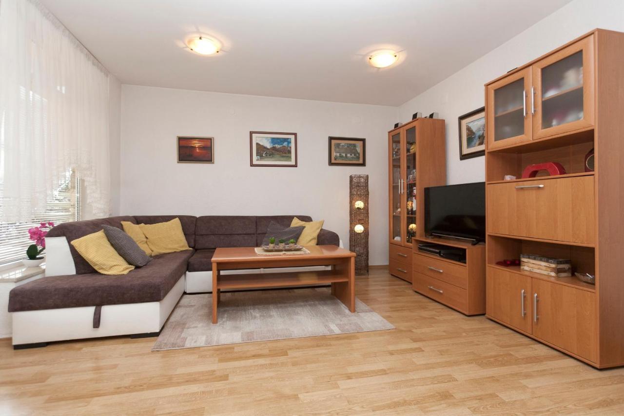 Apartman Nade Pula Ngoại thất bức ảnh